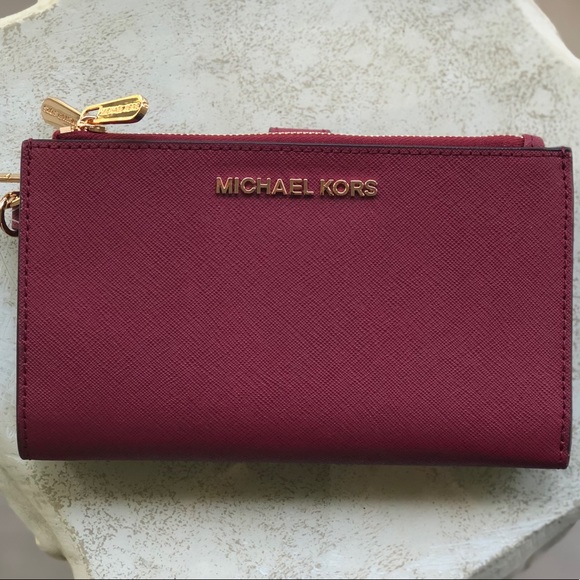 michael kors mulberry wallet